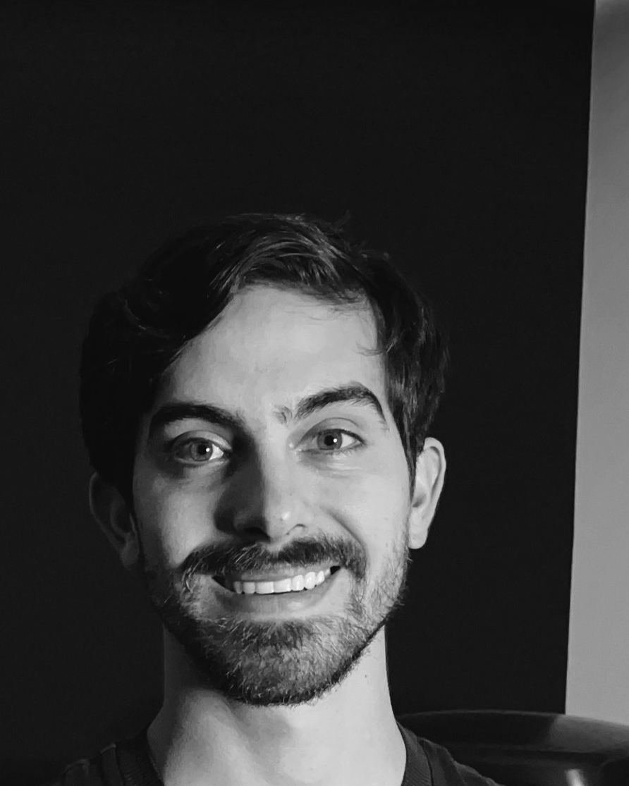Santiago, fundador y responsable de música